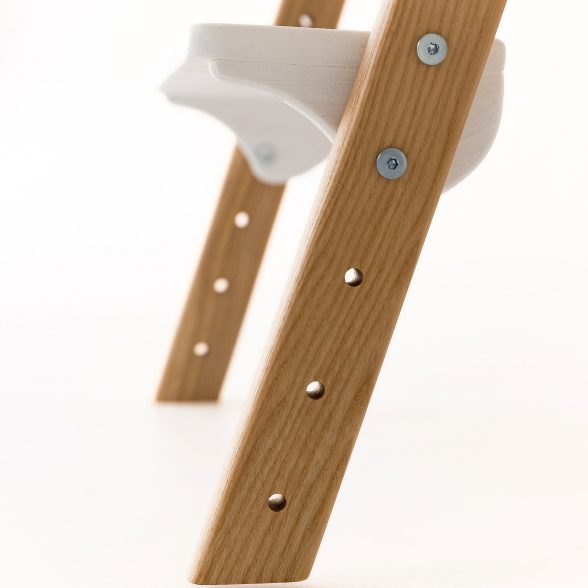 Adjustable Wooden Counter Height Chair for Toddlers XL V2 – Natural Color (W1) with White