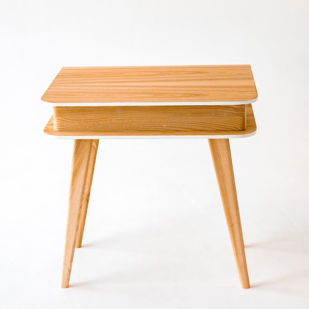 Dusha — Vanity Table with Flip-Top Mirror