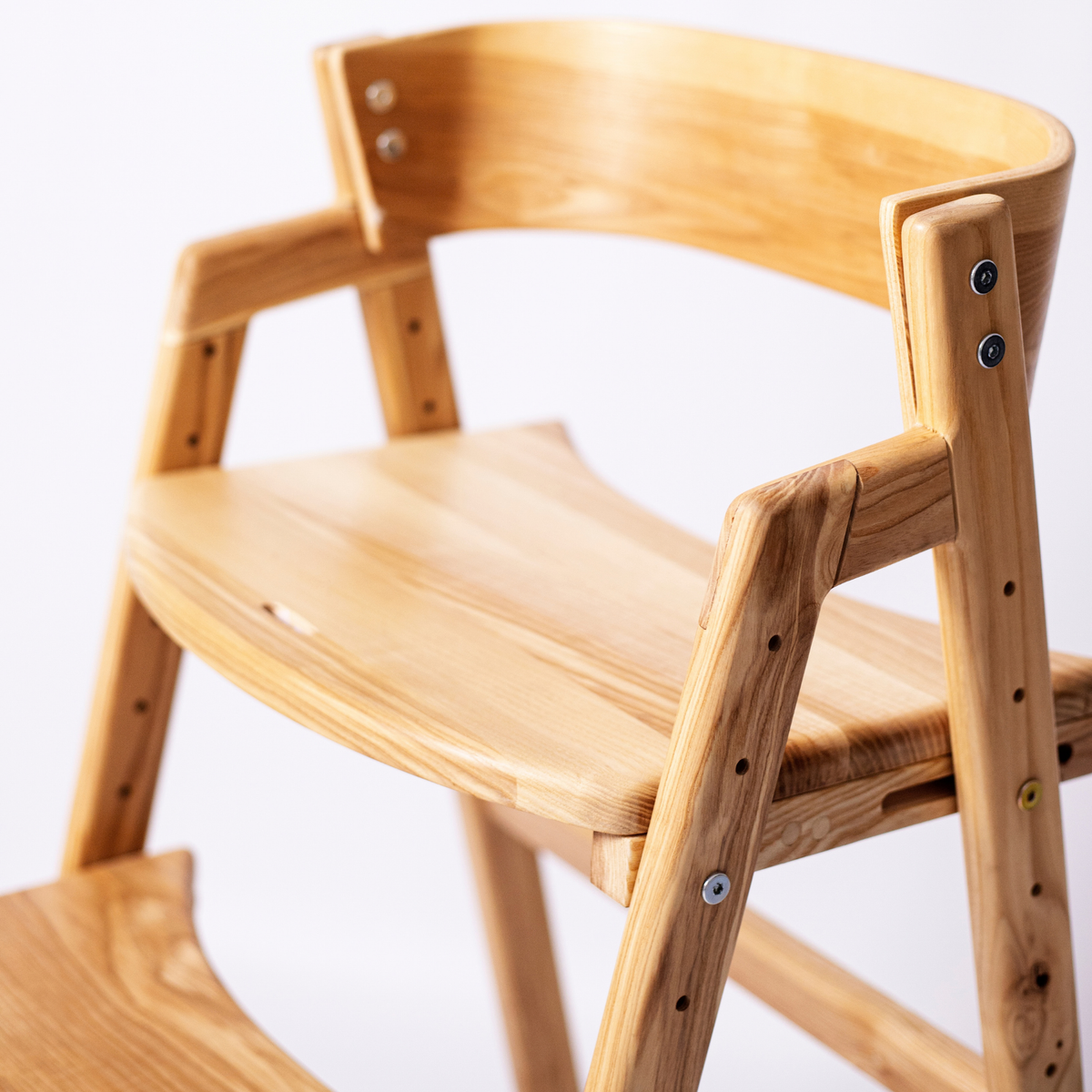 Adjustable Wooden Counter Height Chair for Toddlers XL – Natural Color (W1)