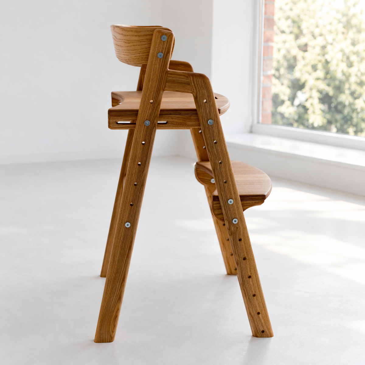 Adjustable Wooden Counter Height Chair for Toddlers – Oregon Pine (W2)